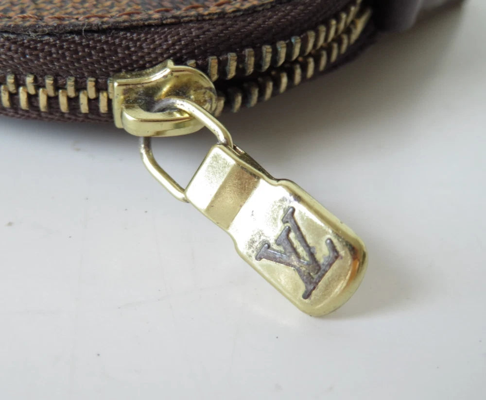 Louis Vuitton $600 Damier Ebene Pochette Cosmetic Pouch Bag CA1021