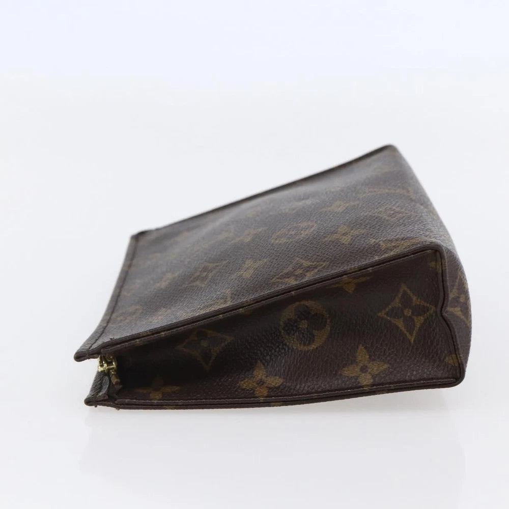 LOUIS VUITTON Monogram Poche Toilette 19 Pouch M47544 LV Auth 145785