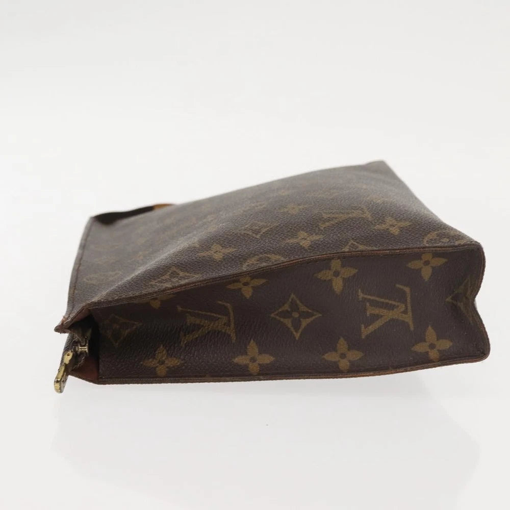 LOUIS VUITTON Monogram Poche Toilette 26 Pouch M47542 LV Auth 143571
