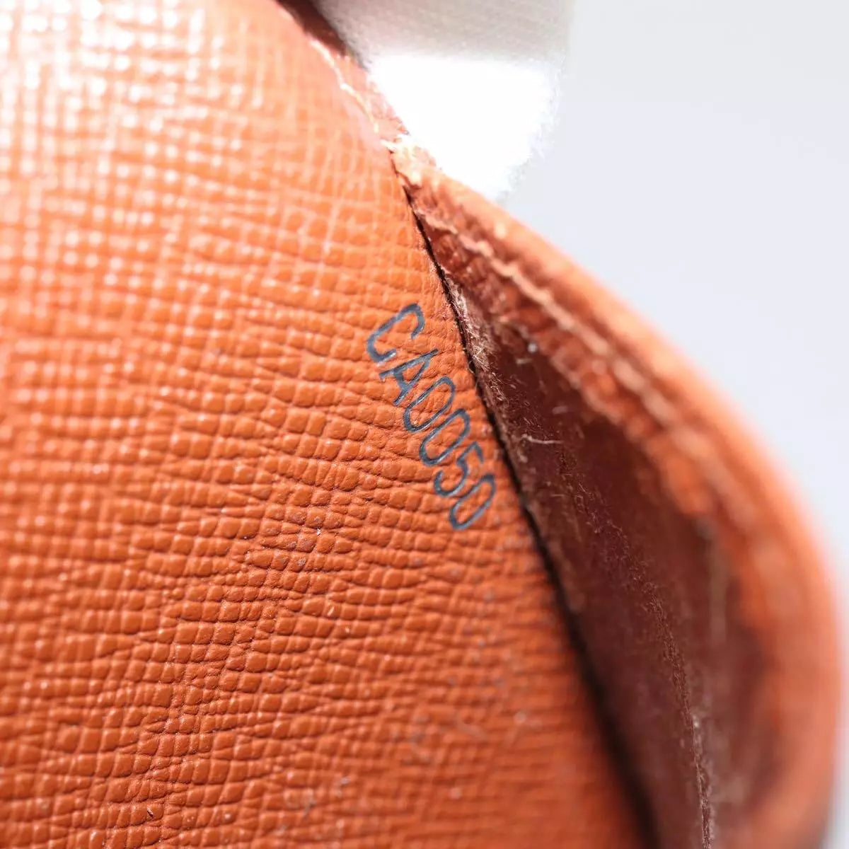 LOUIS VUITTON Monogram Small Ring Agenda Cover CA0050