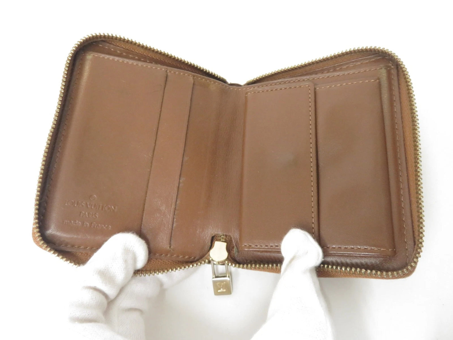 $695 2003 Louis Vuitton Monogram Vernis Bloom Compact Zippy Coin Wallet BJ0013