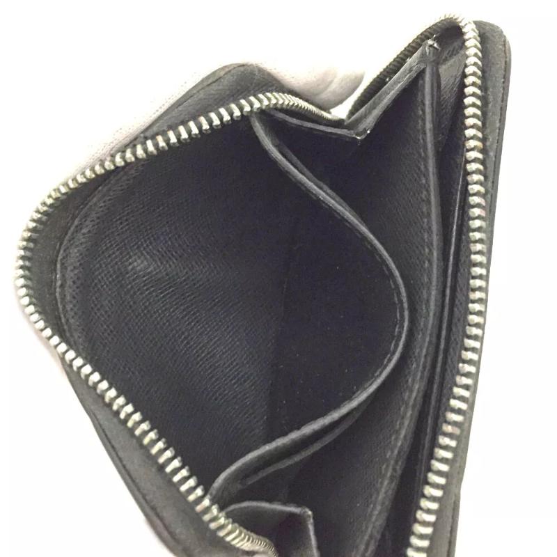 Louis Vuitton  Taiga Zippy Coin Purse Vertical Black MI3183