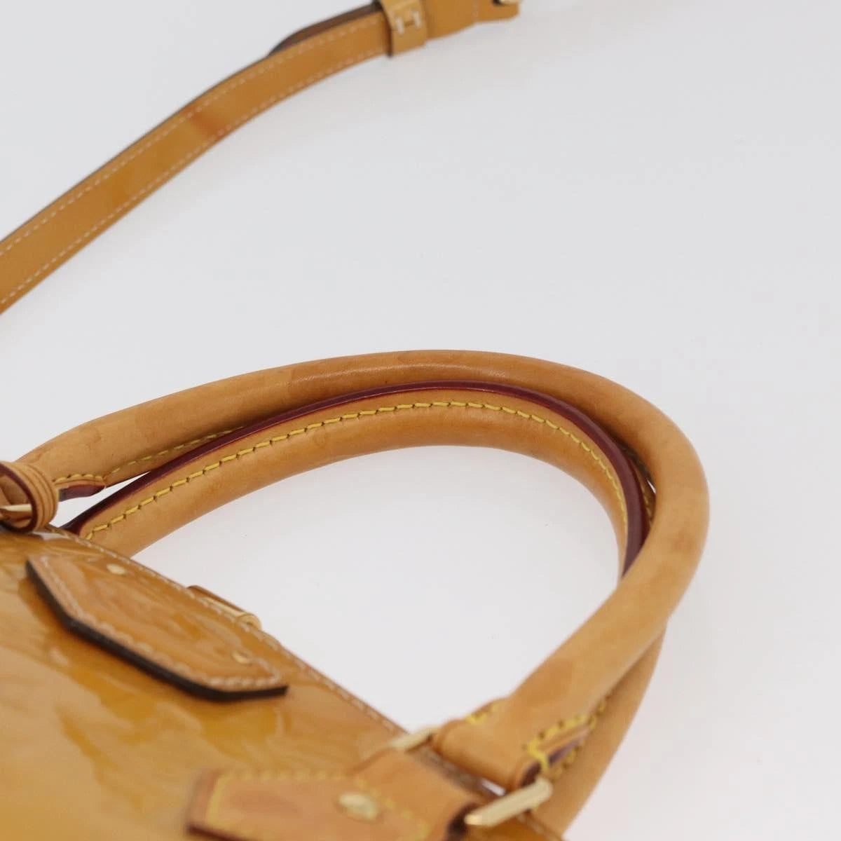 $1560 2014 LOUIS VUITTON Vernis Montebello PM Dune DR2194