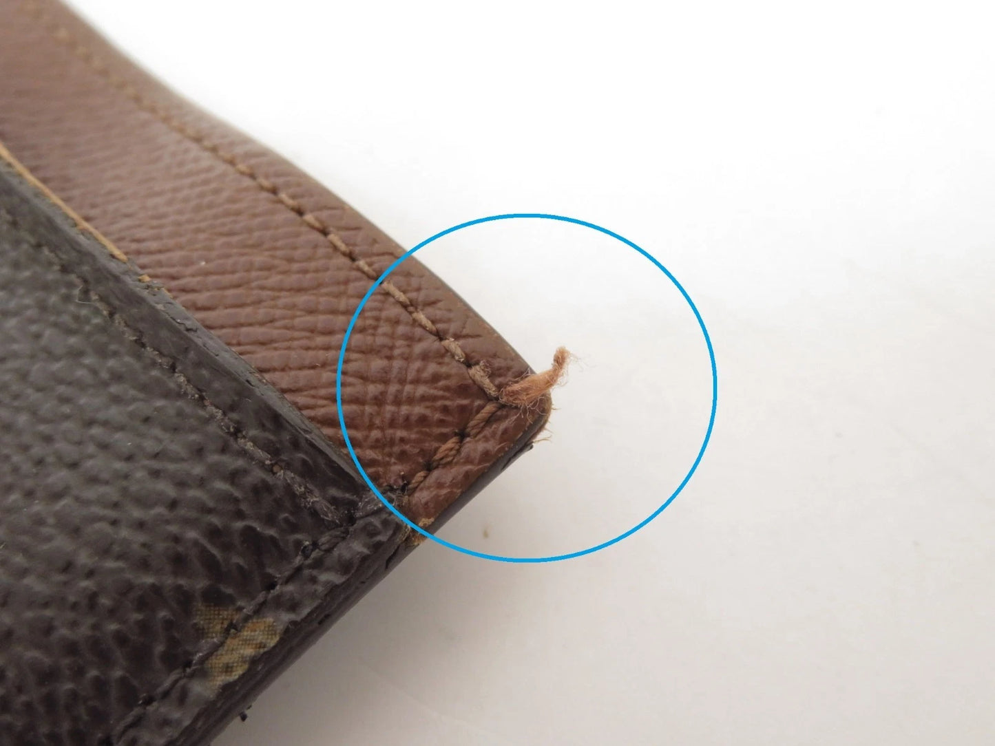 $285 2004 LOUIS VUITTON Monogram Porte Cartes Simple Pass Card Case SP0034