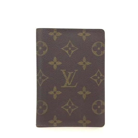 PRE-ORDER  Louis Vuitton  Monogram Passport Cover CA0967