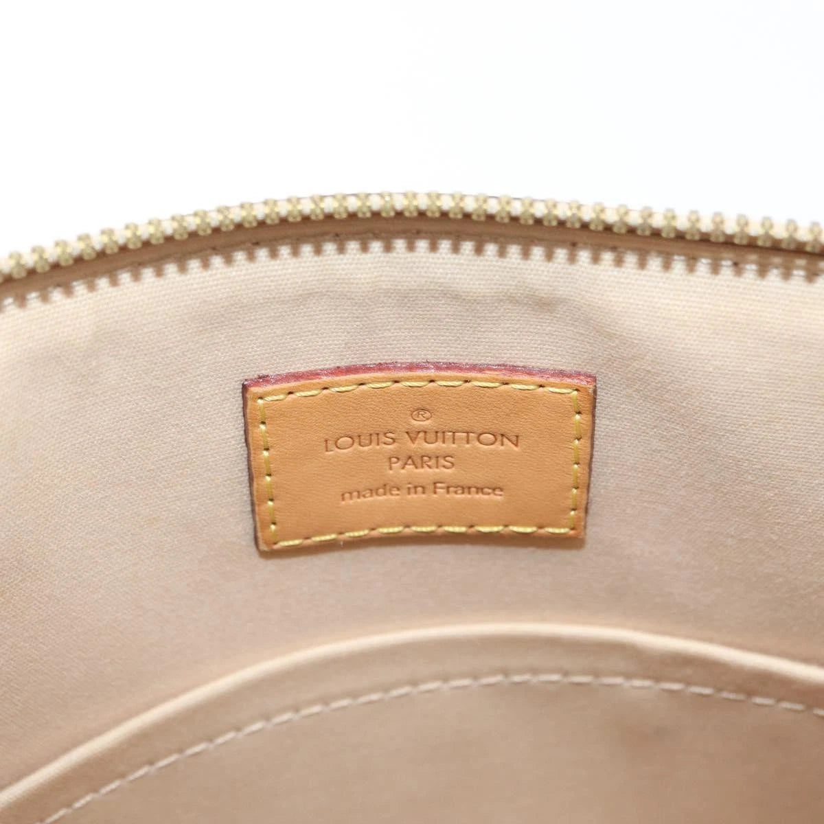 $1560 2014 LOUIS VUITTON Vernis Montebello PM Dune DR2194