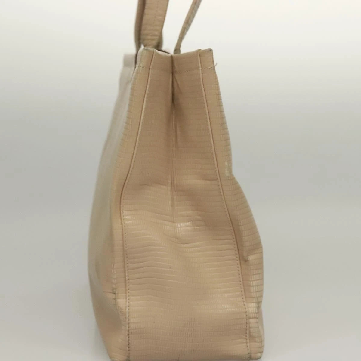 $1100 Salvatore Ferragamo Vala Croc Embossed Shoulder Bag Leather Beige Gold Auth