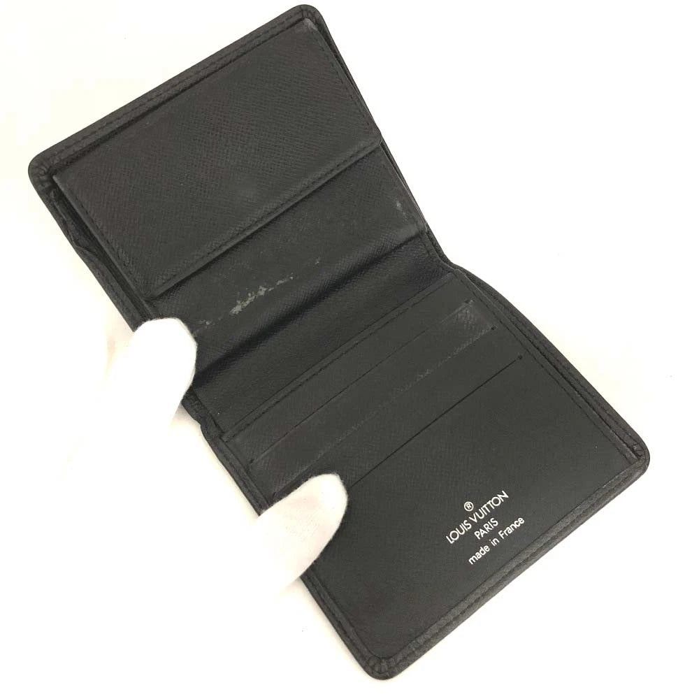 $520 Louis Vuitton Taiga Porte Bllets 3 Cartes Leather Bifold Wallet VI0051
