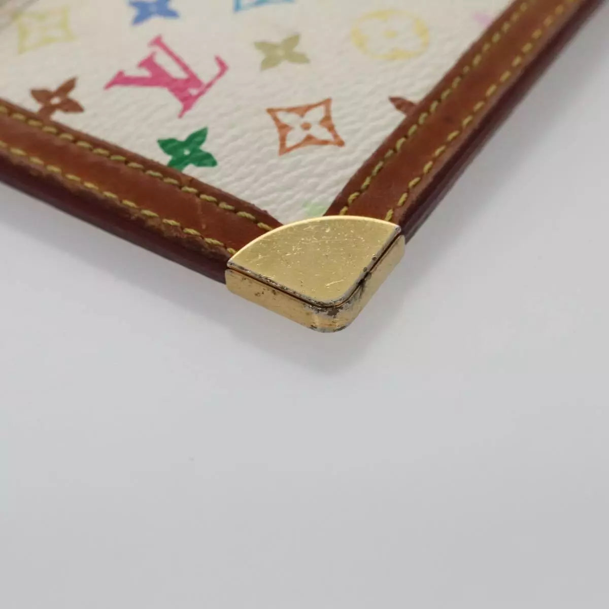 Louis Vuitton  Monogram Multicolor Key Pouch White CA0033