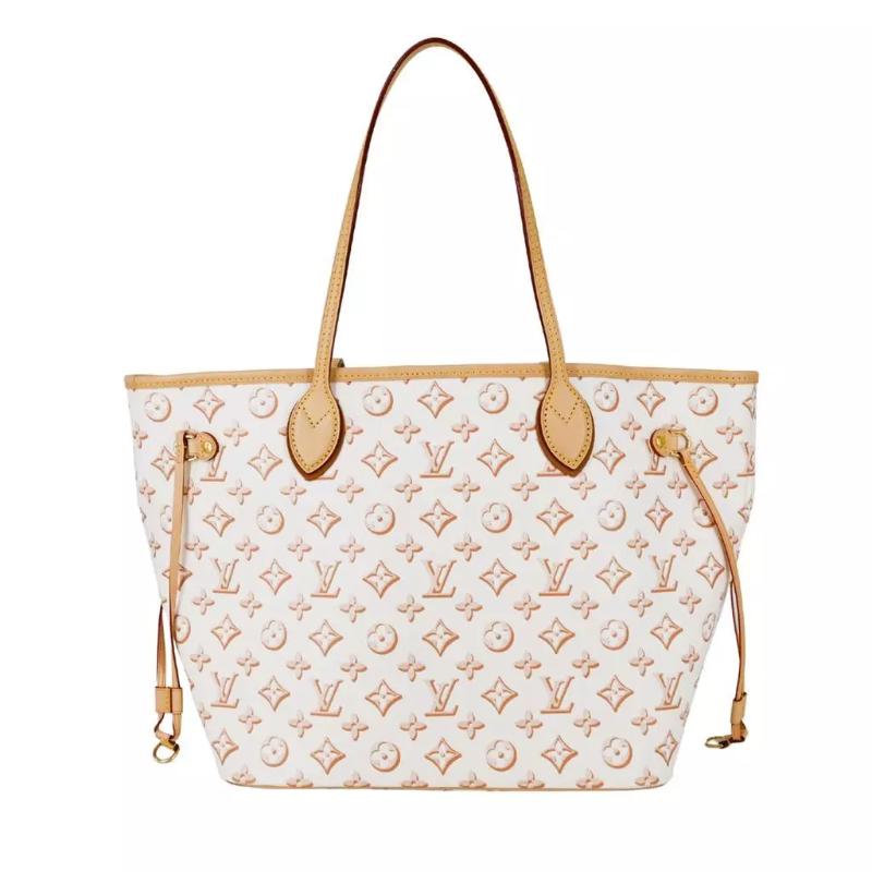 PRE-ORDER Louis Vuitton  Monogram Fall For You Neverfull MM Beige Clair