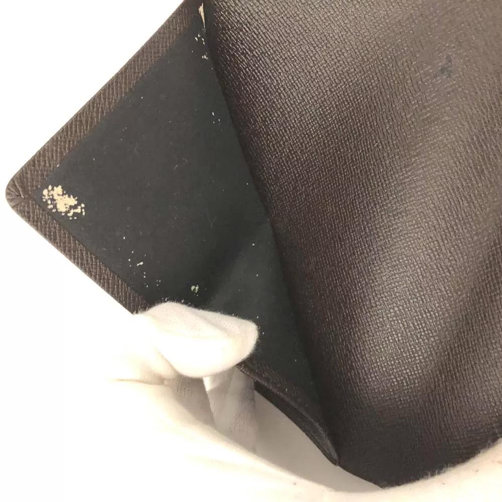 PRE-ORDER Louis Vuitton  Damier Ebene Passport Cover MI0998