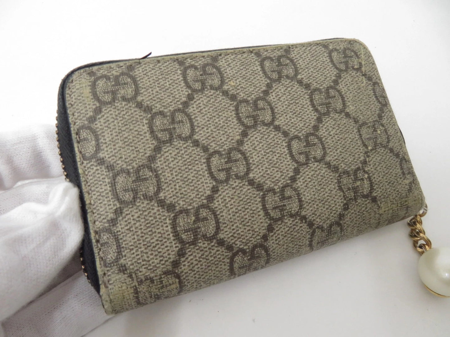 GUCCI GG Supreme PVC Zip Around Compact Zippy Wallet