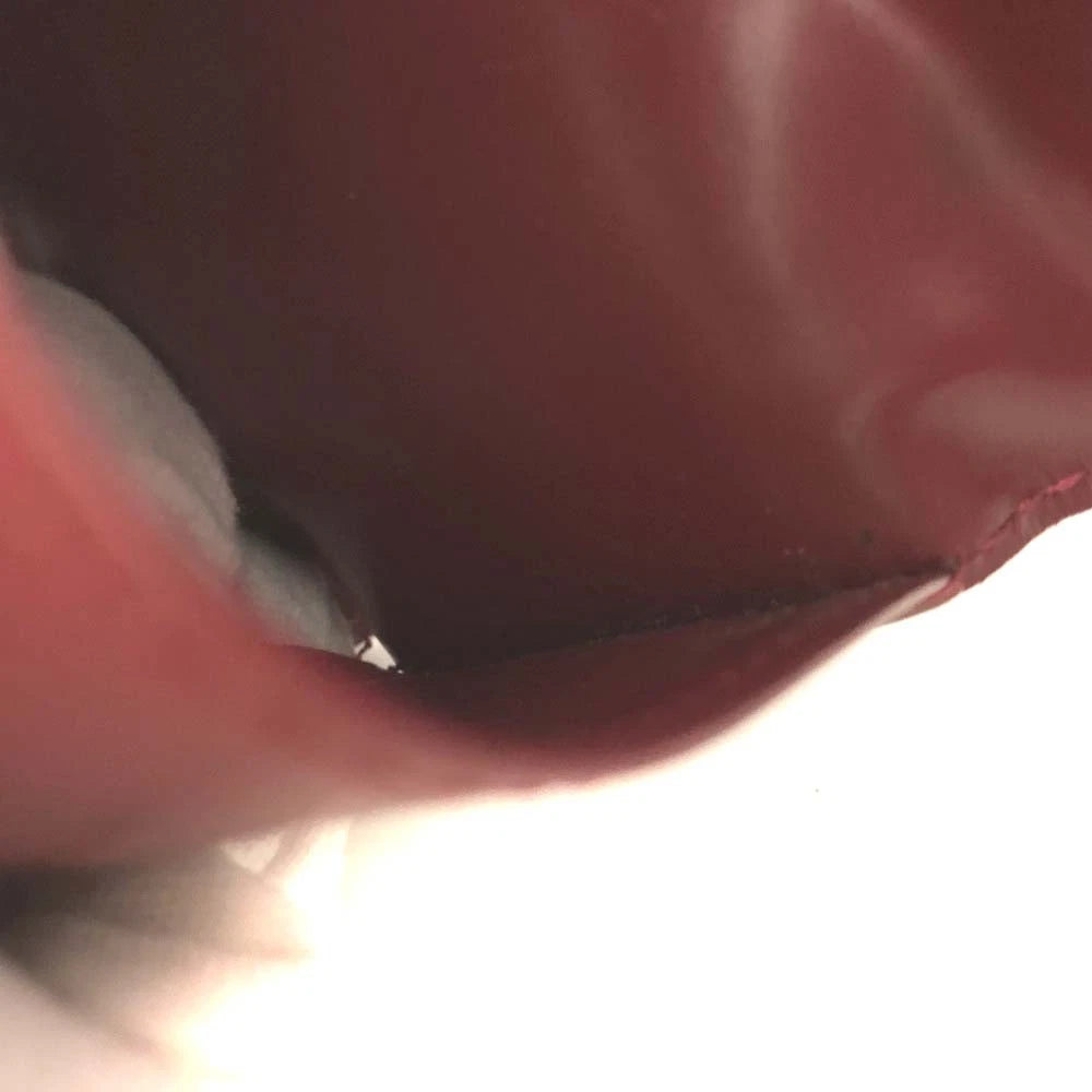 $345  Louis Vuitton Monogram Vernis Leather Multicles 4 Ring Key Case CA0057