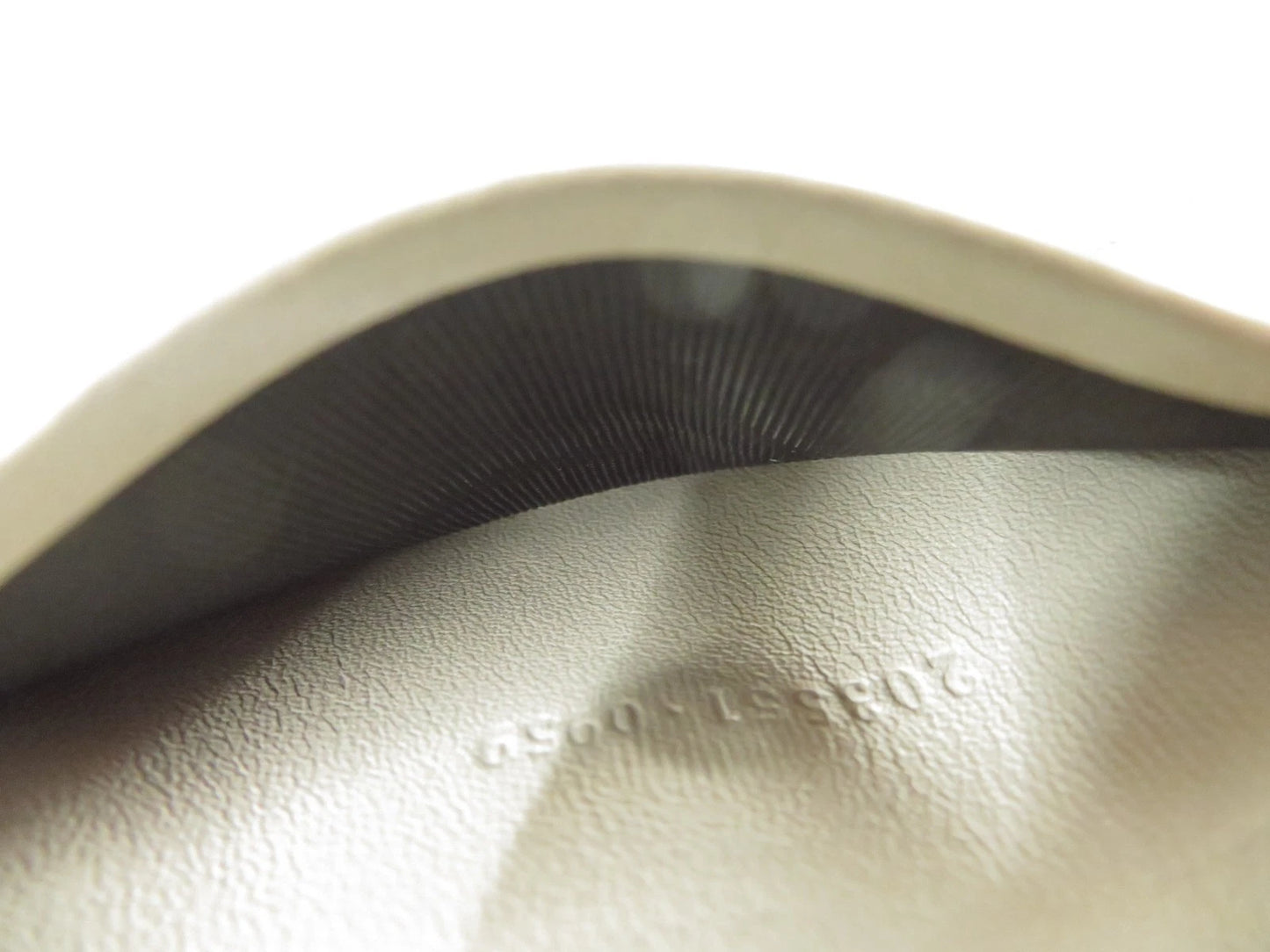 GUCCI GG Sukey GG Canvas Leather 6 Ring Key Case