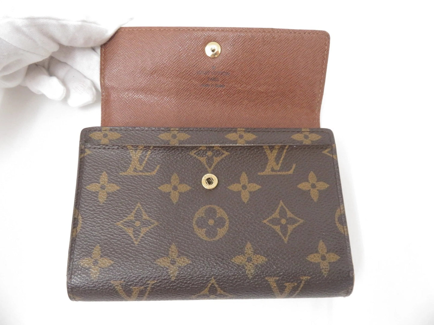 $775 LOUIS VUITTON Monogram Alexandra Trifold Wallet CA1180 2010