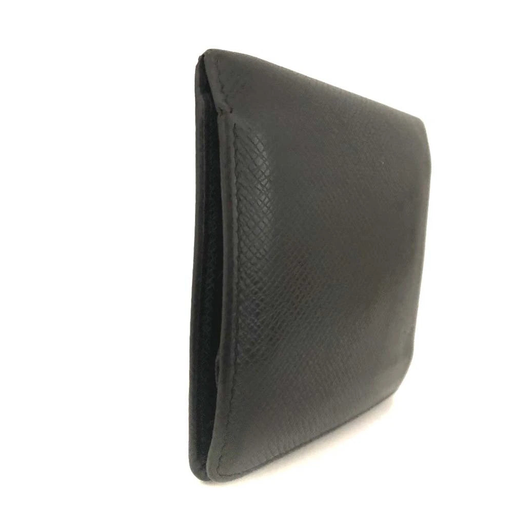 $520 Louis Vuitton Taiga Porte Bllets 3 Cartes Leather Bifold Wallet VI0051