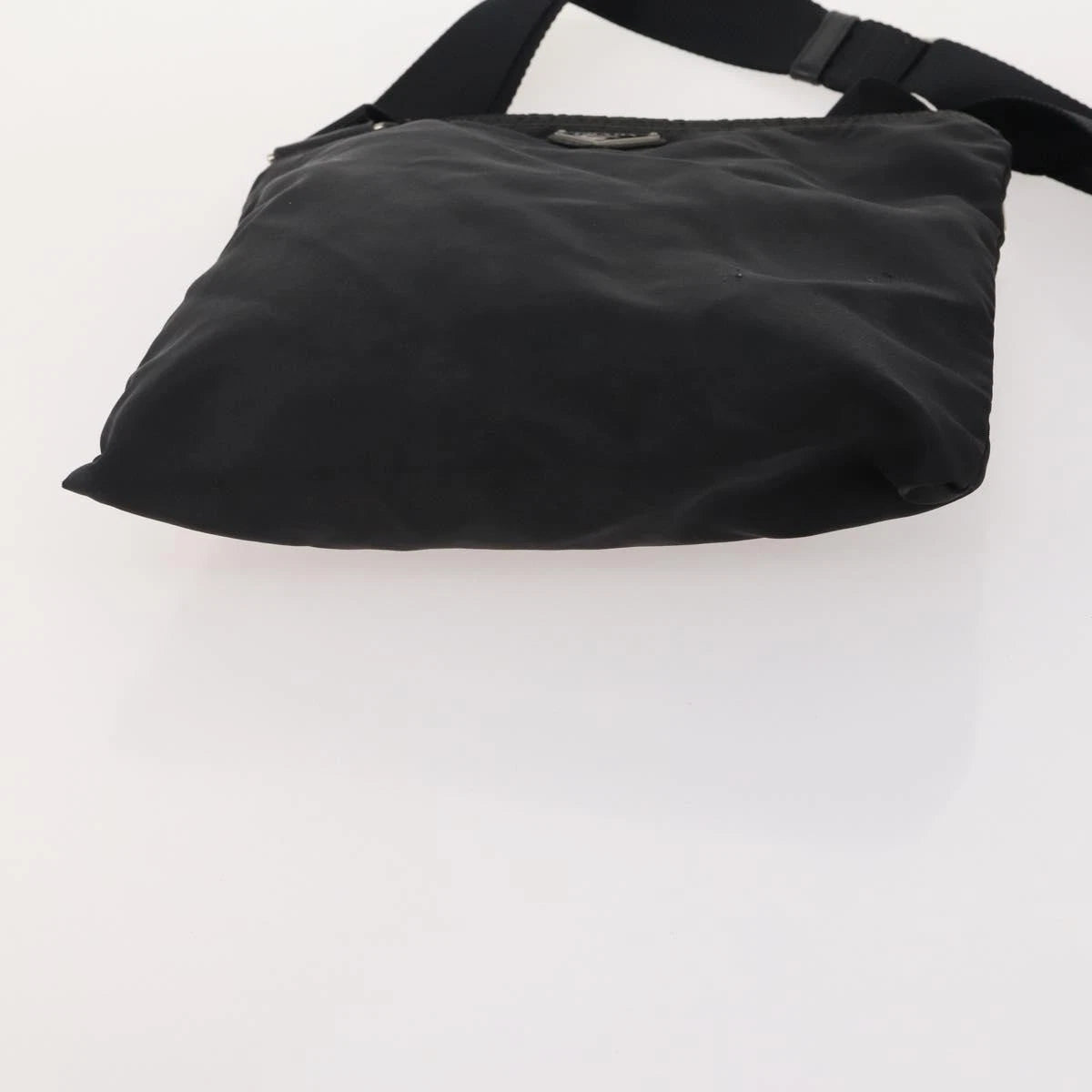 $1250 Prada Tessuto Messenger Bag Nylon Black