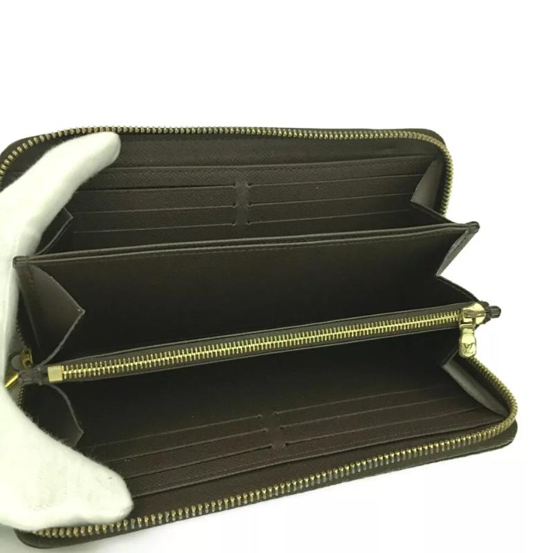 Louis Vuitton  Damier Ebene Zippy Wallet GI2129