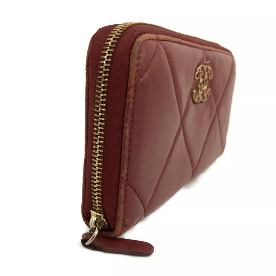 Chanel  Shiny Goatskin Quilted 19 Long Zipped Around Wallet Red 2947168