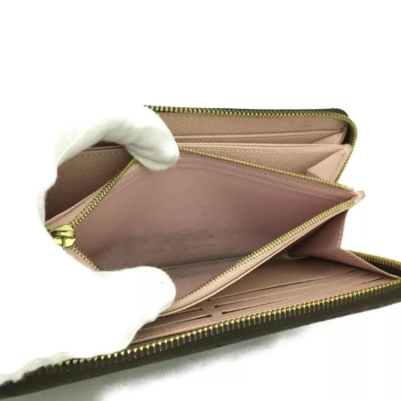 PRE-ORDER  Louis Vuitton  Monogram Zippy Wallet LU0231