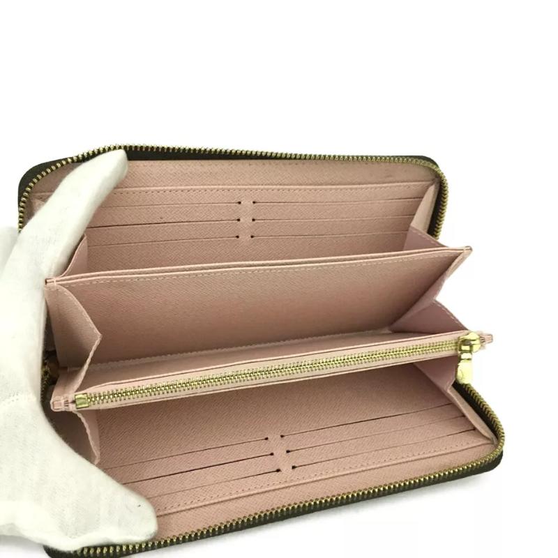 PRE-ORDER  Louis Vuitton  Monogram Zippy Wallet LU0231