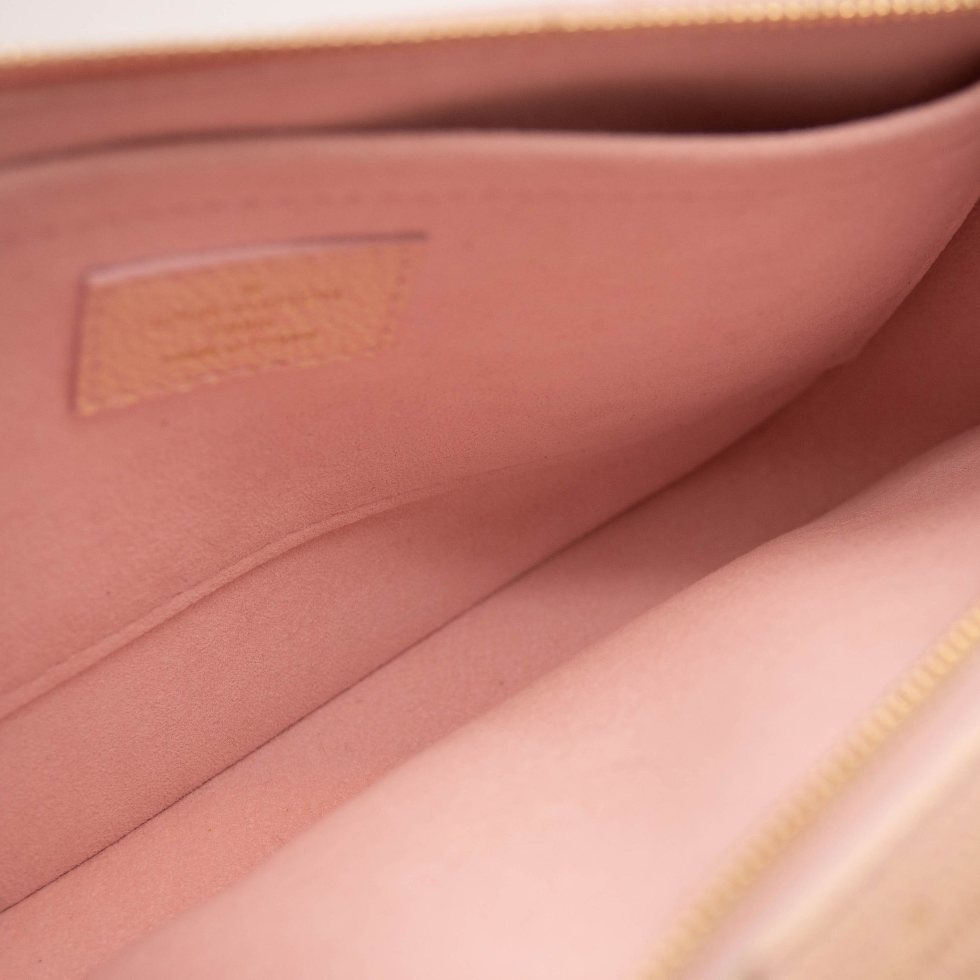 Louis Vuitton Empreinte Monogram Summer Stardust Multi Pochette Accessories  Light Pink